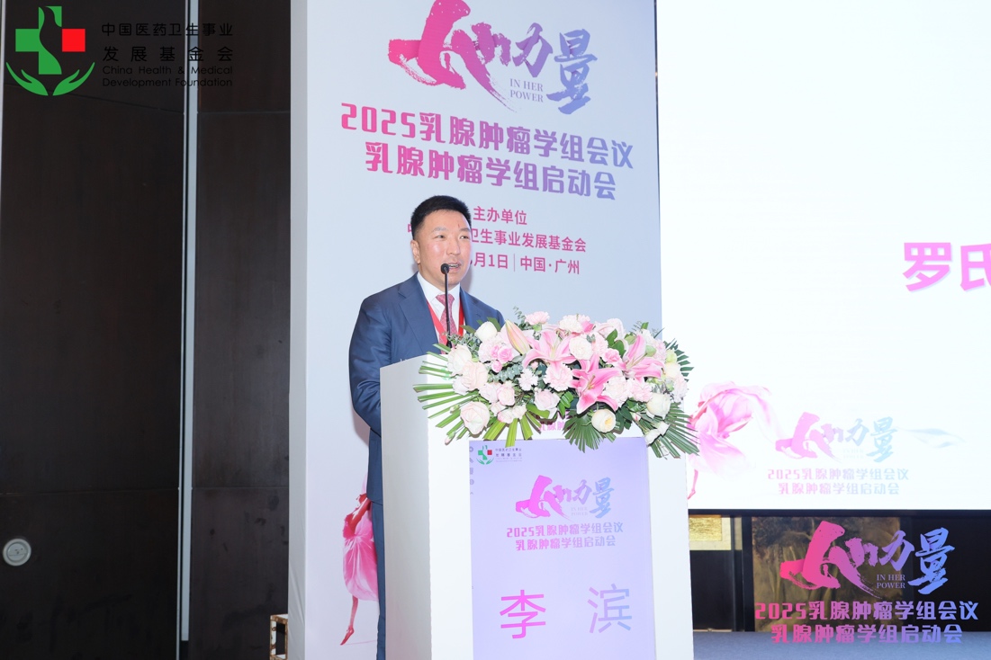 墙上贴了海报

AI 生成的内容可能不正确。
